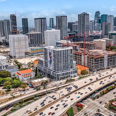 Charming Apt In The Heart Of Downtown With Free Parking Miami Bagian luar foto