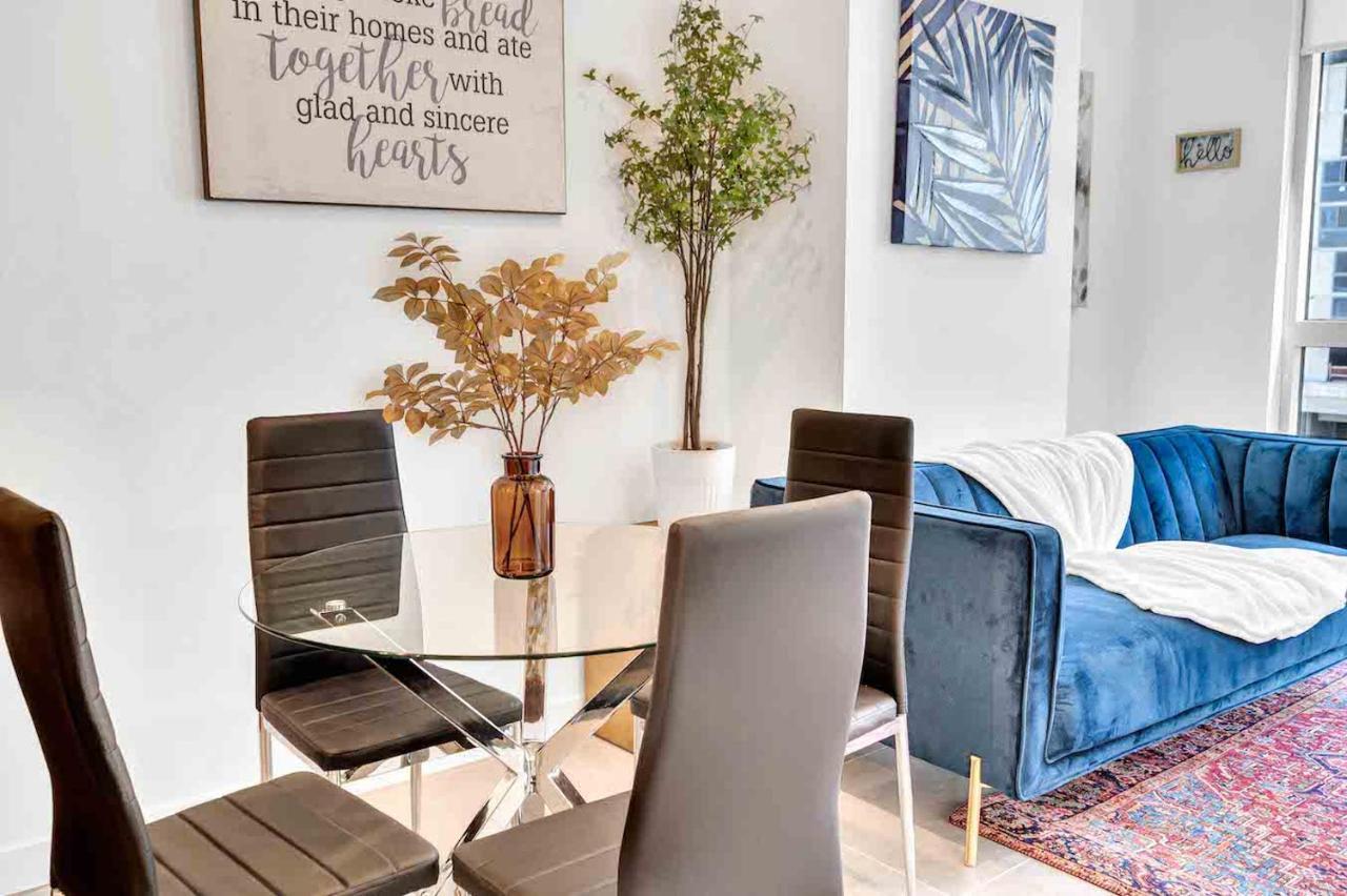 Charming Apt In The Heart Of Downtown With Free Parking Miami Bagian luar foto
