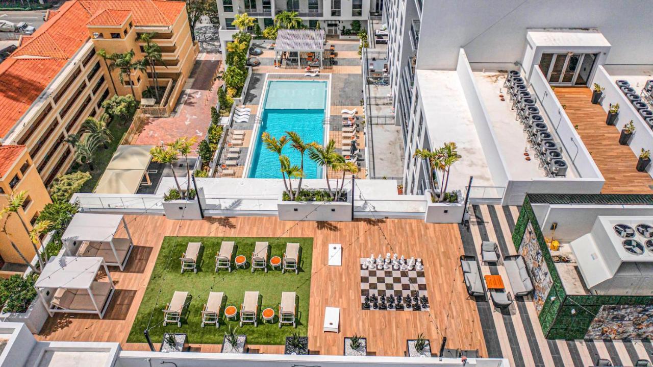 Charming Apt In The Heart Of Downtown With Free Parking Miami Bagian luar foto