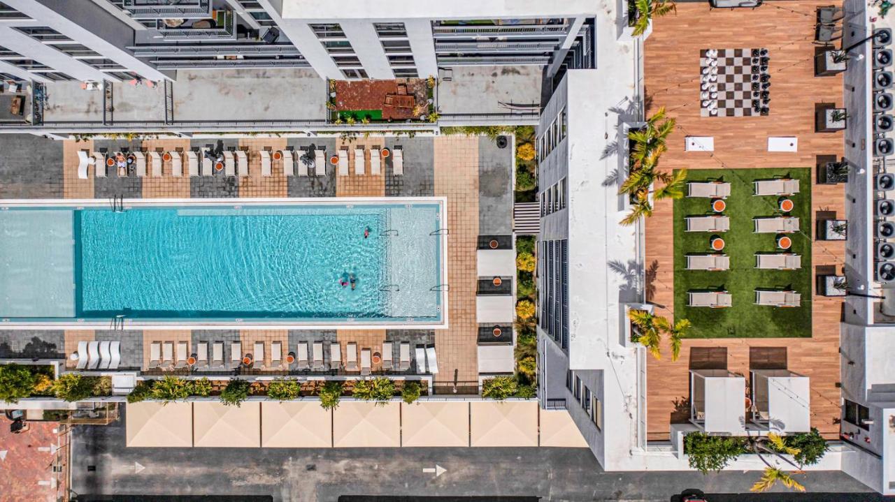 Charming Apt In The Heart Of Downtown With Free Parking Miami Bagian luar foto
